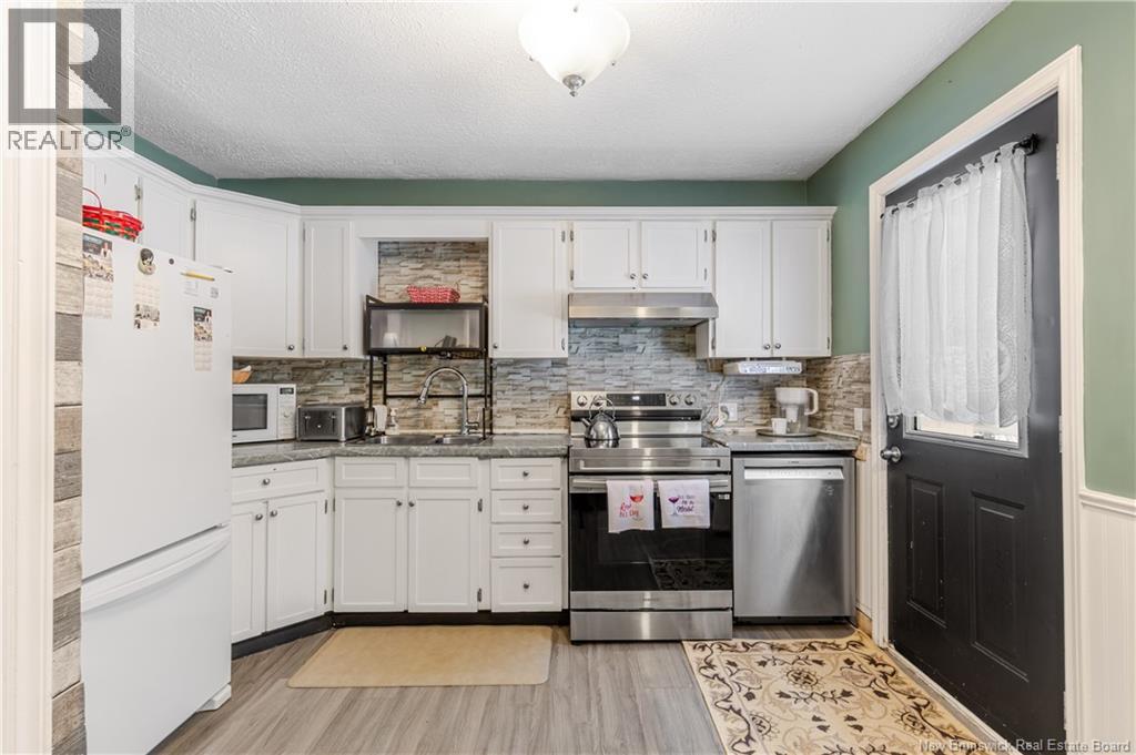 102 Mcminniman Court, Fredericton, New Brunswick  E3A 8S4 - Photo 10 - NB131545