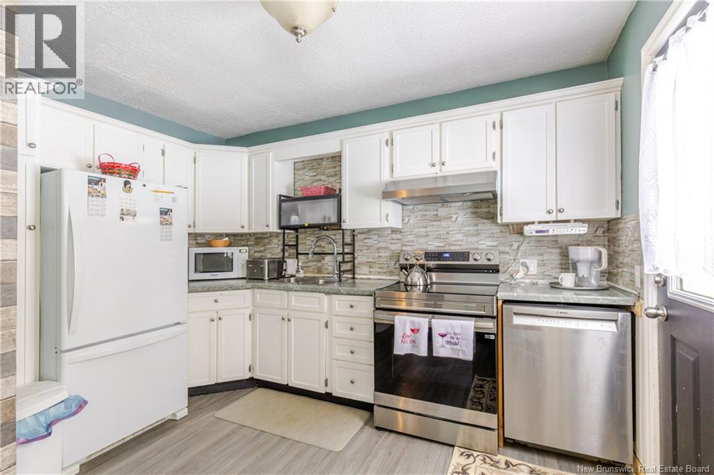 102 Mcminniman Court, Fredericton, New Brunswick  E3A 8S4 - Photo 11 - NB131545