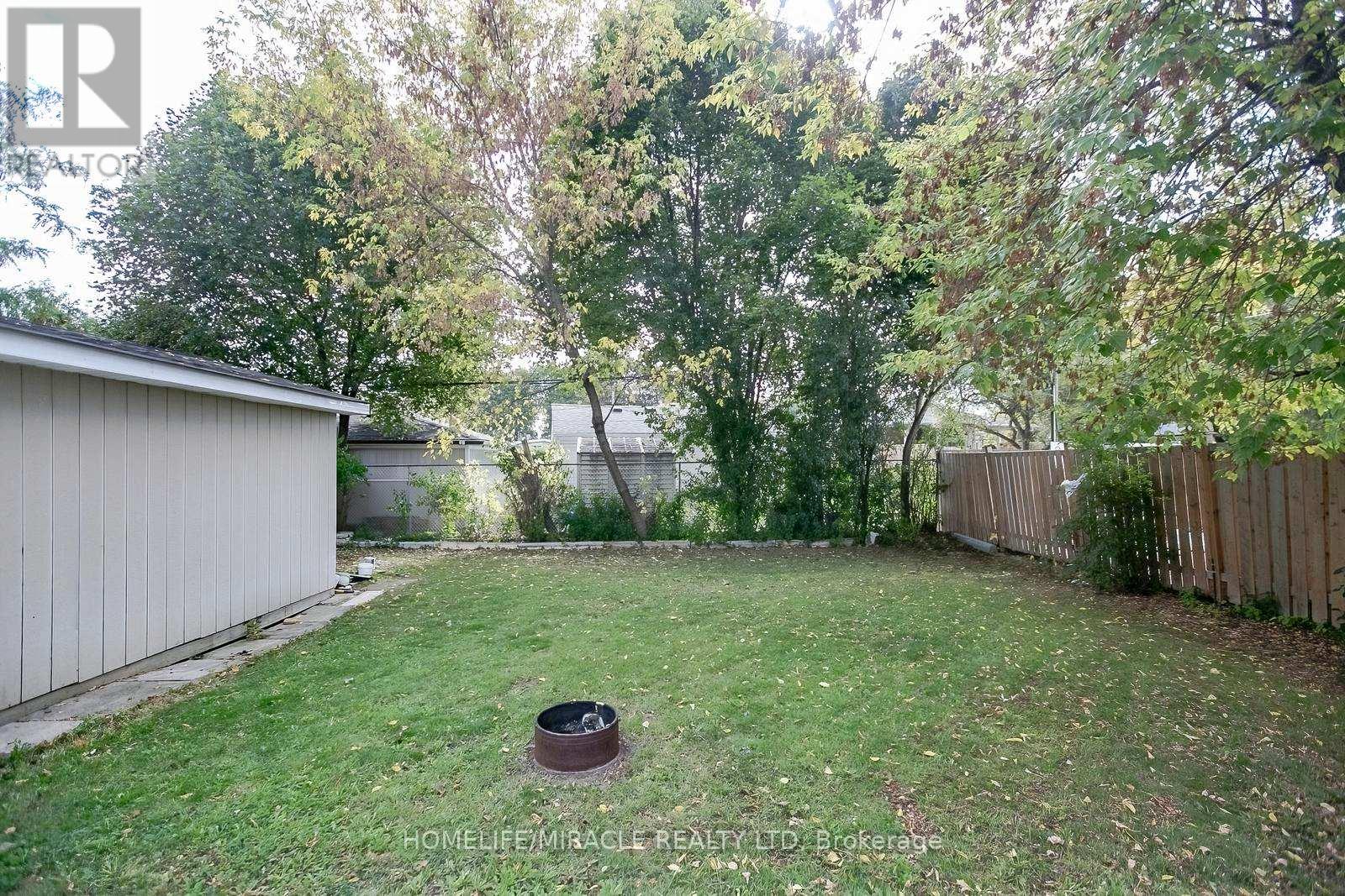 76 Raylawn Crescent, Halton Hills, Ontario  L7G 4N1 - Photo 46 - W12675320