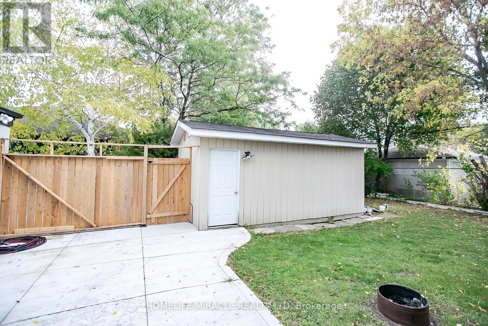 76 Raylawn Crescent, Halton Hills, Ontario  L7G 4N1 - Photo 48 - W12675320