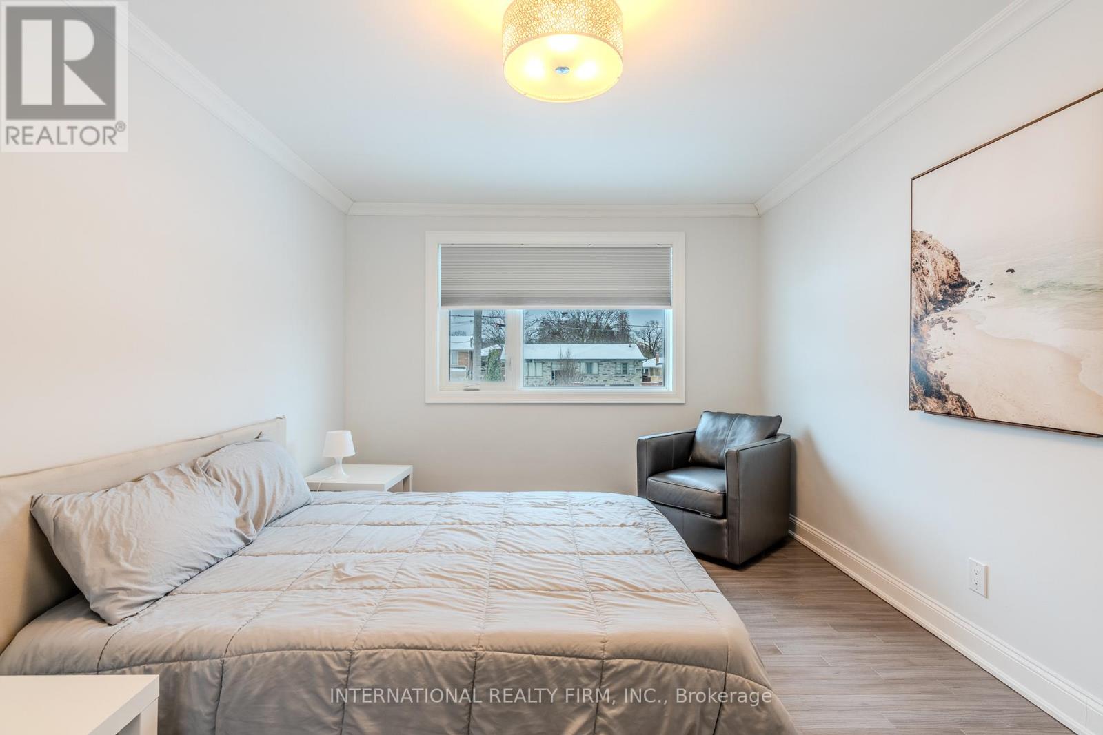 Main - 24 Paramount Court, Toronto, Ontario  M6M 2L5 - Photo 22 - W12675328