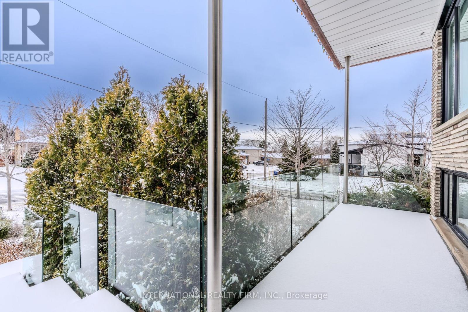 Main - 24 Paramount Court, Toronto, Ontario  M6M 2L5 - Photo 34 - W12675328