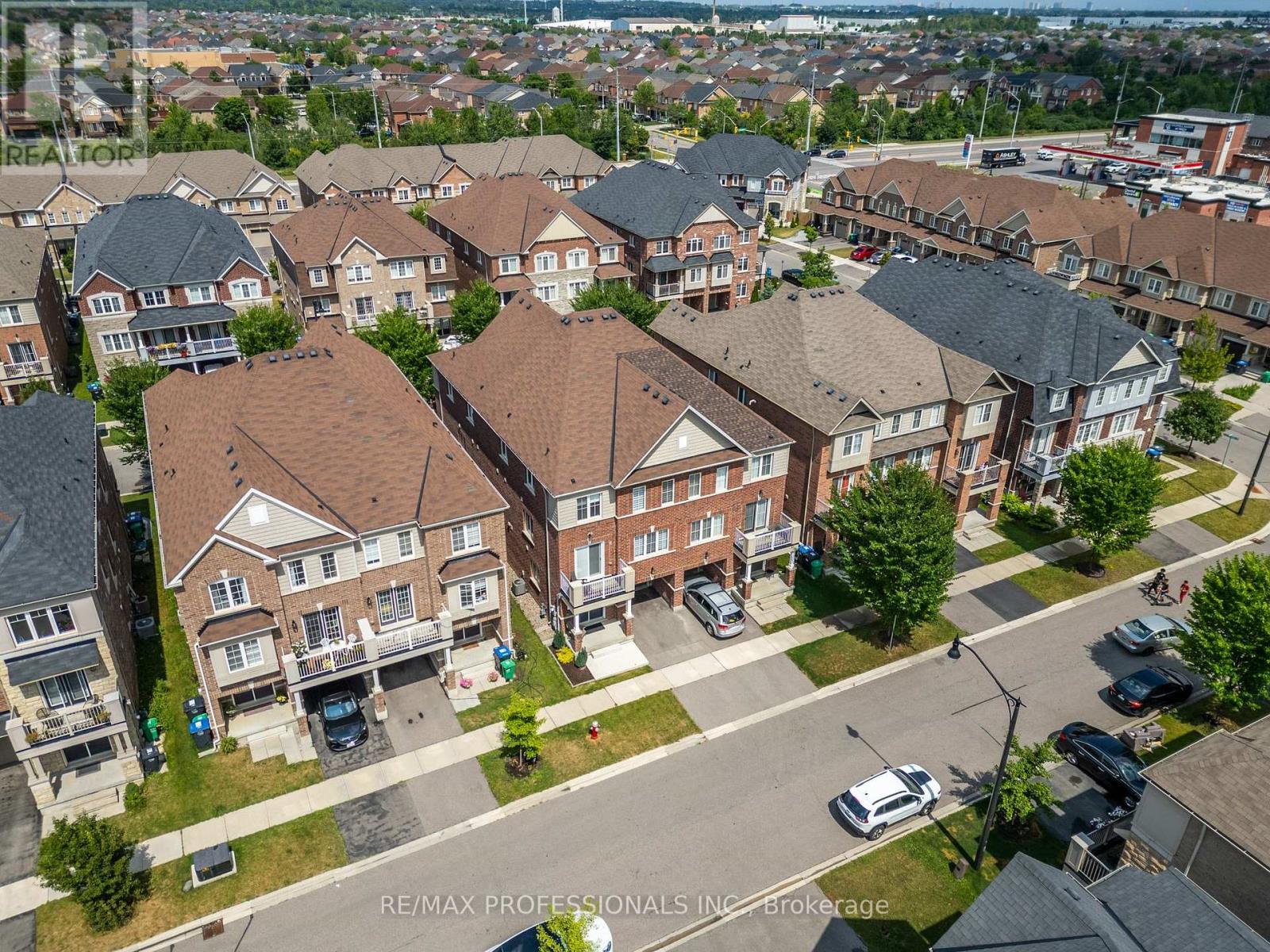 11 Givemay Street, Brampton, Ontario  L7A 0C7 - Photo 50 - W12675332