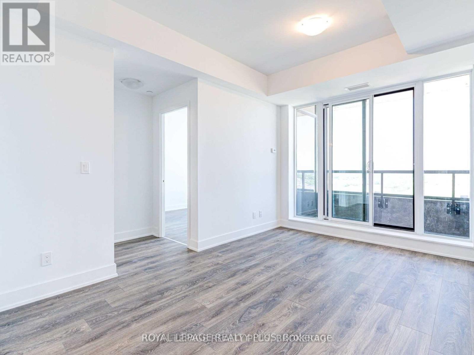 2107 - 297 Oak Walk Drive, Oakville, Ontario  L6H 6R3 - Photo 11 - W12675360