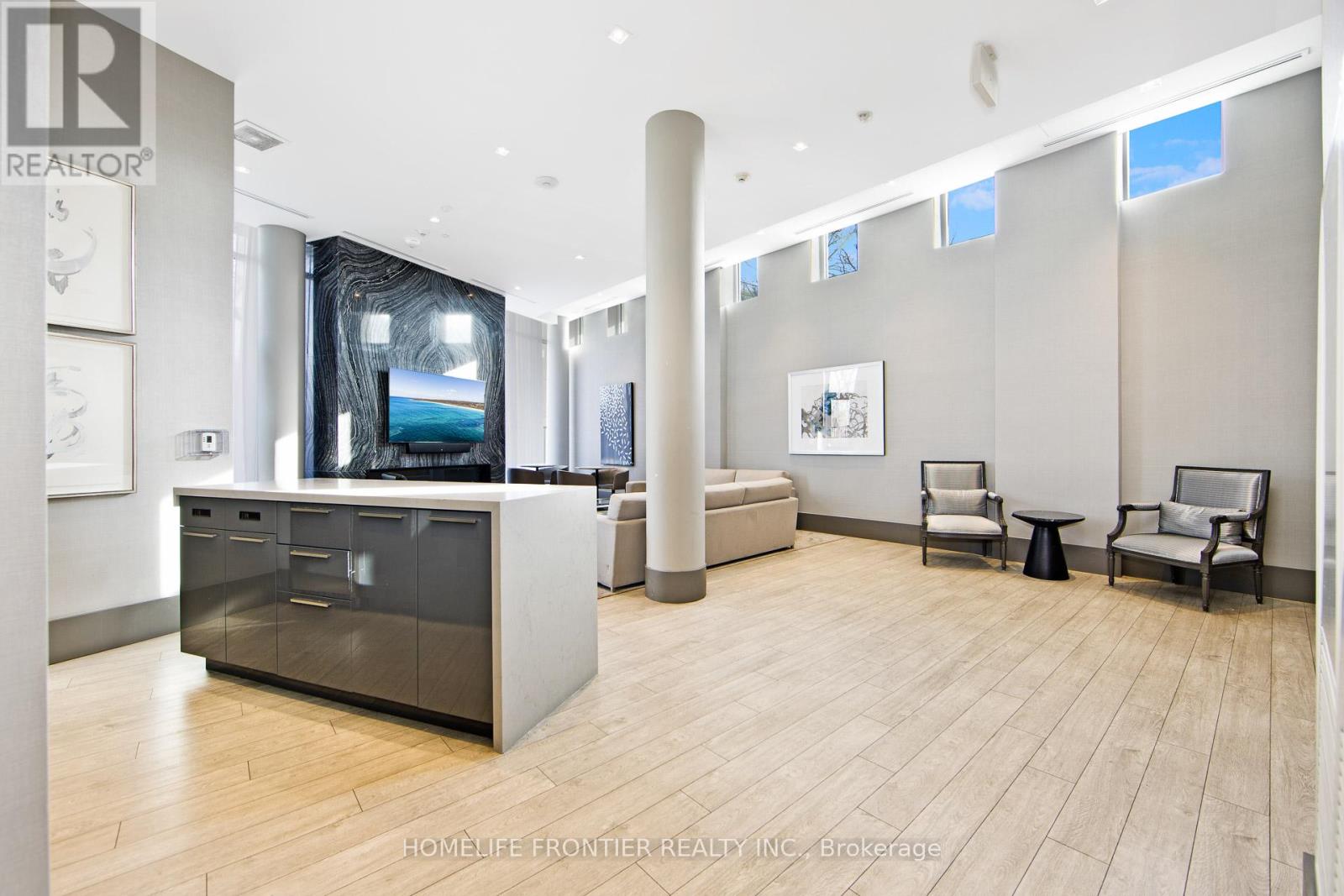 301 - 20 Brin Drive, Toronto, Ontario  M8X 0B2 - Photo 15 - W12675368