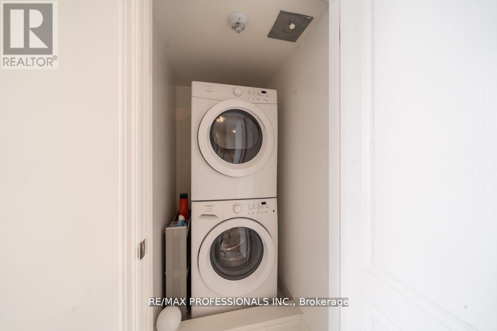 7 - 3135 Boxford Crescent, Mississauga, Ontario  L5M 0P4 - Photo 23 - W12675398