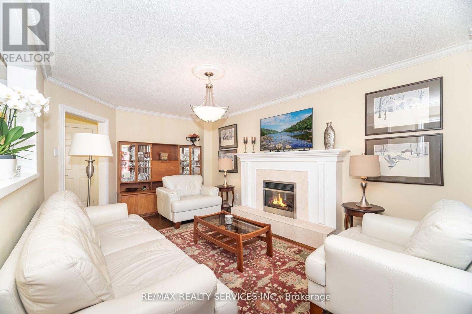 30 Starling Court, Brampton, Ontario  L6Z 3P5 - Photo 19 - W12675416