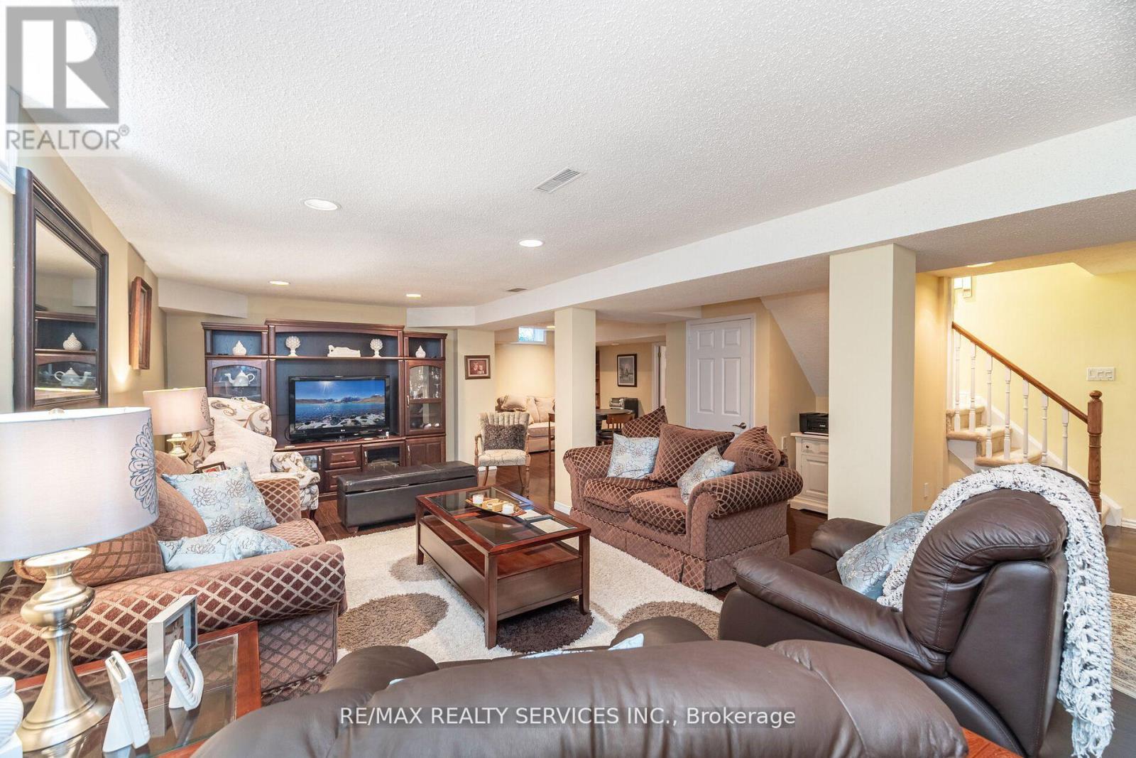 30 Starling Court, Brampton, Ontario  L6Z 3P5 - Photo 32 - W12675416