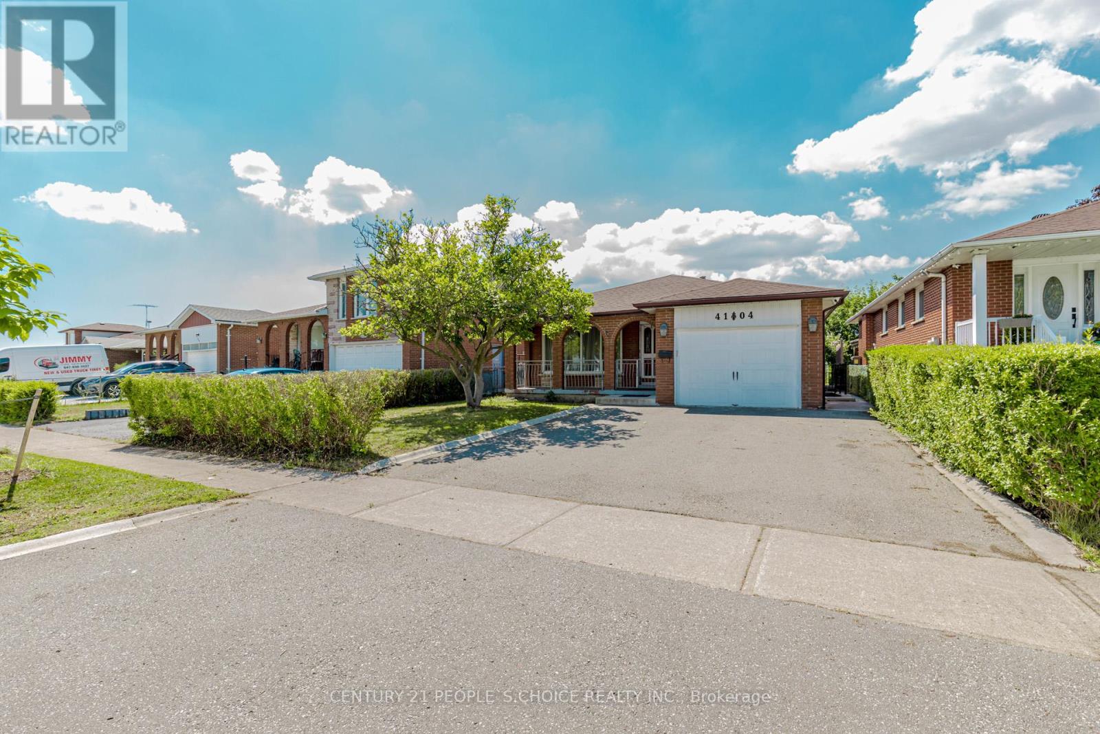 4104 BRANDON GATE, Mississauga, Ontario