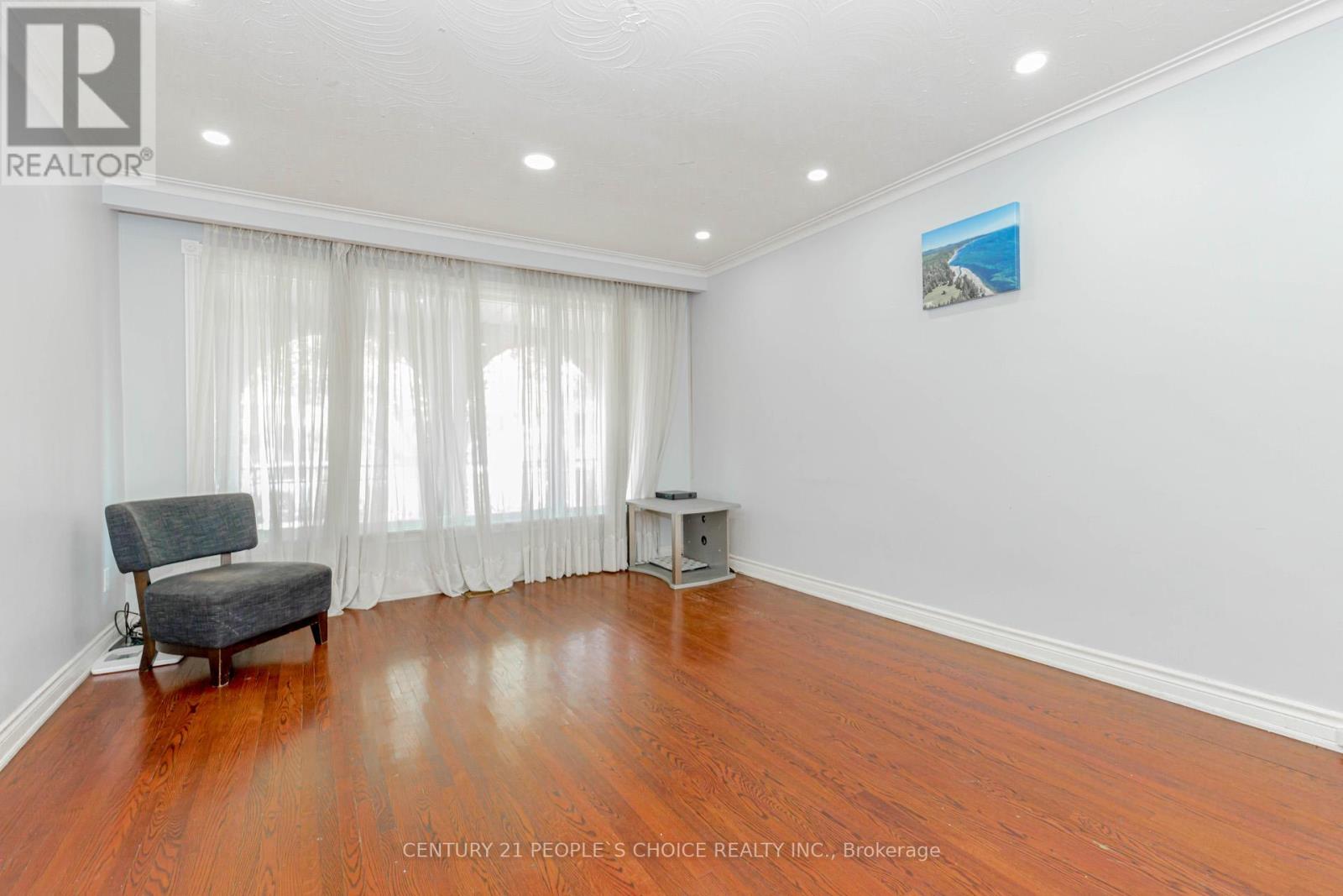 4104 Brandon Gate, Mississauga, Ontario  L4T 3P2 - Photo 12 - W12675454