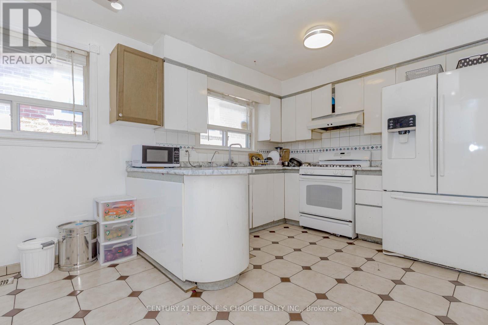 4104 Brandon Gate, Mississauga, Ontario  L4T 3P2 - Photo 14 - W12675454