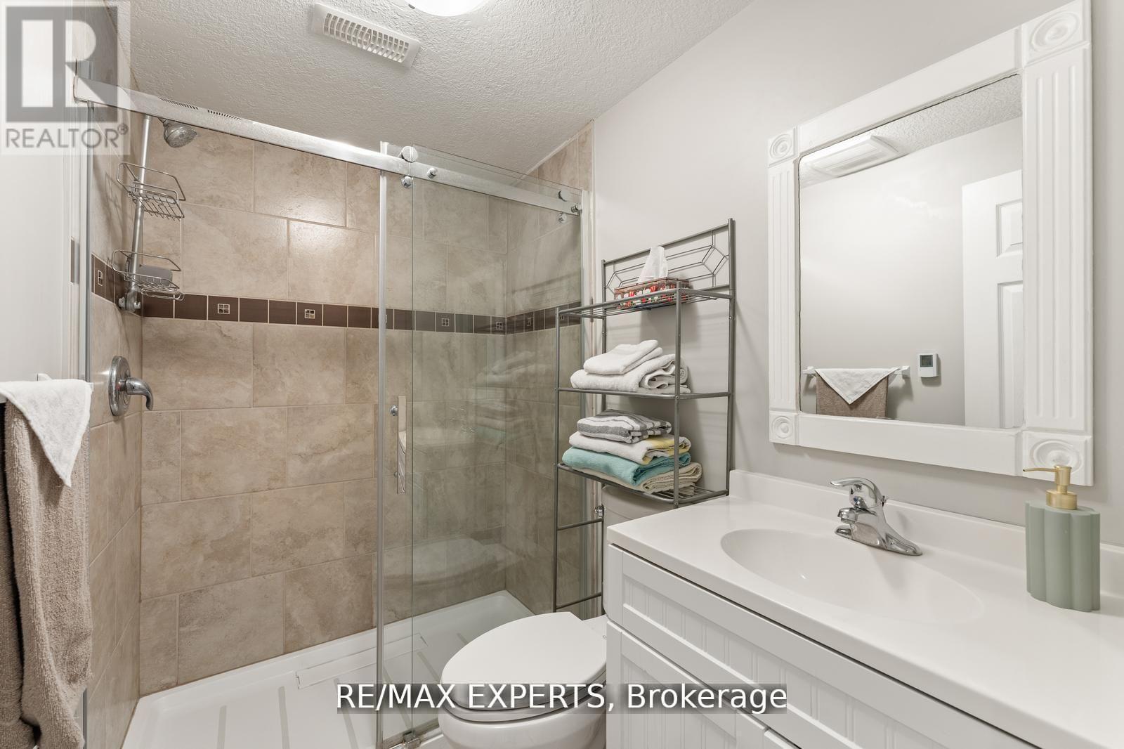 56 Steepleridge Street, Kitchener, Ontario  N2P 2W3 - Photo 40 - X12675376