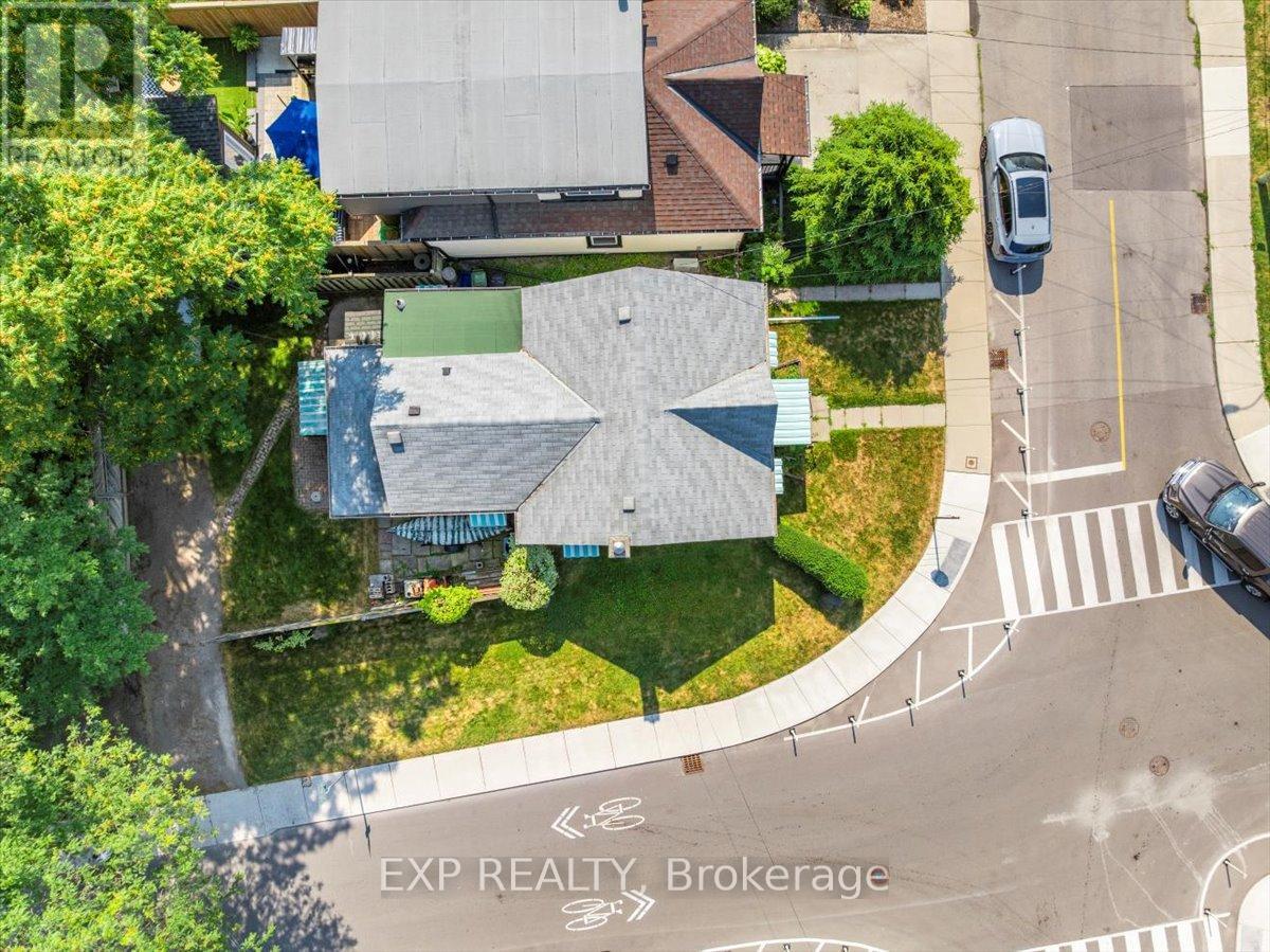 30 Baker Street, Hamilton, Ontario  L8R 1V3 - Photo 25 - X12675382