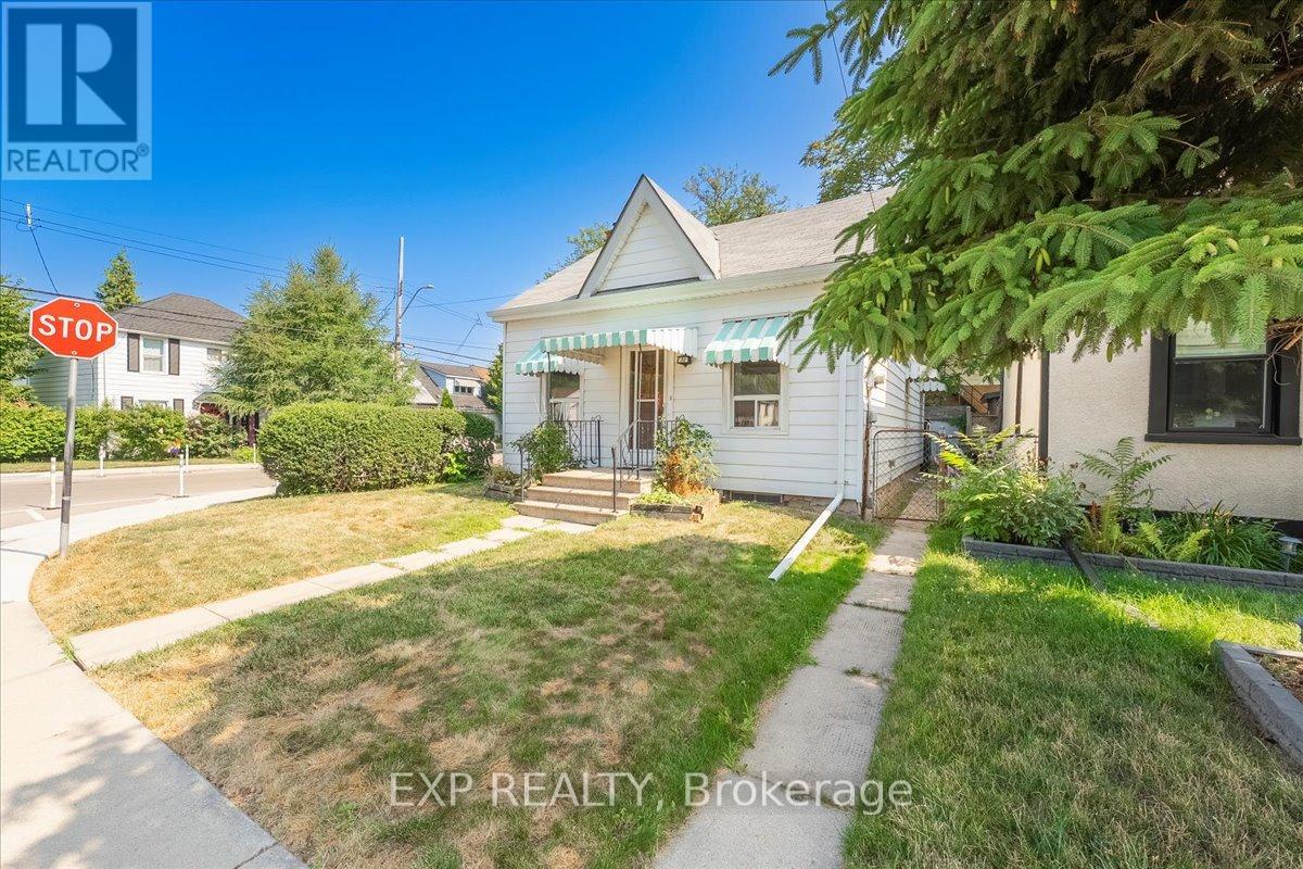 30 Baker Street, Hamilton, Ontario  L8R 1V3 - Photo 4 - X12675382