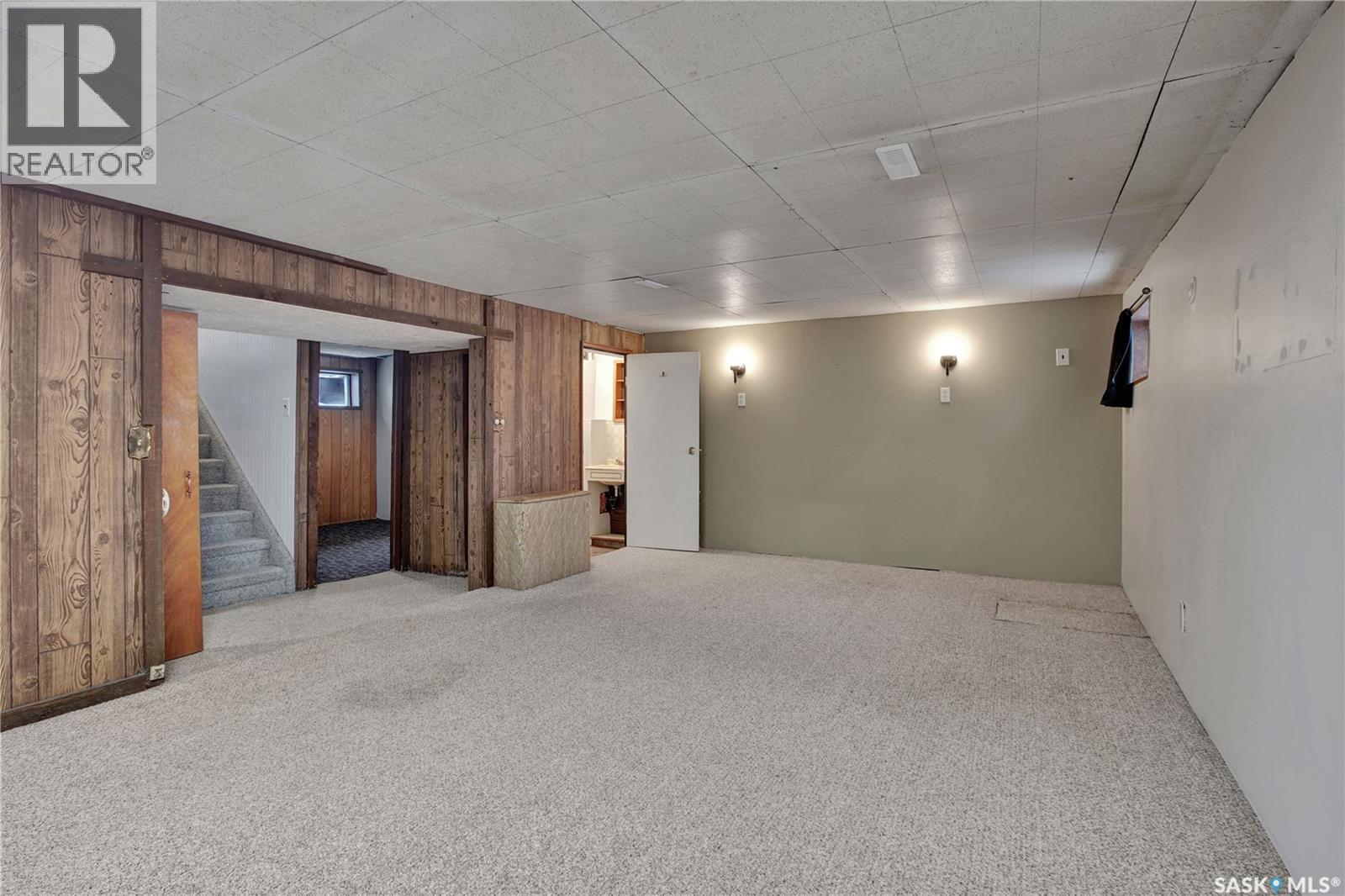 215 Isabella Street E, Saskatoon, Saskatchewan  S7J 0B2 - Photo 18 - SK026360