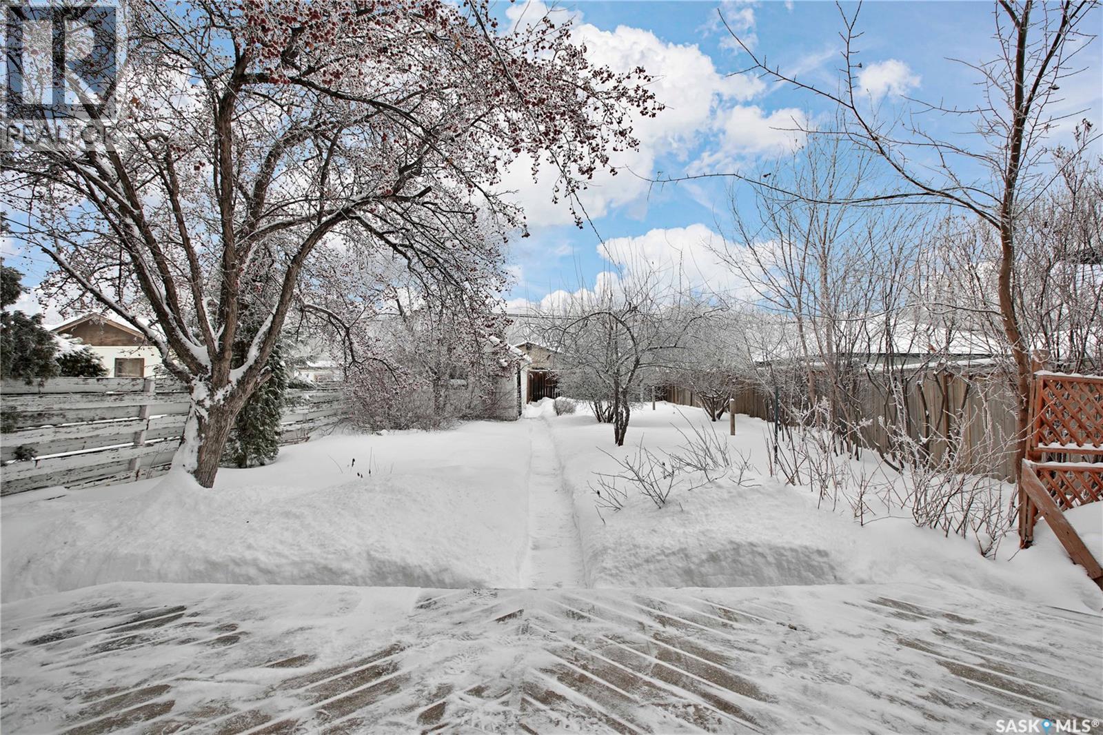 215 Isabella Street E, Saskatoon, Saskatchewan  S7J 0B2 - Photo 22 - SK026360