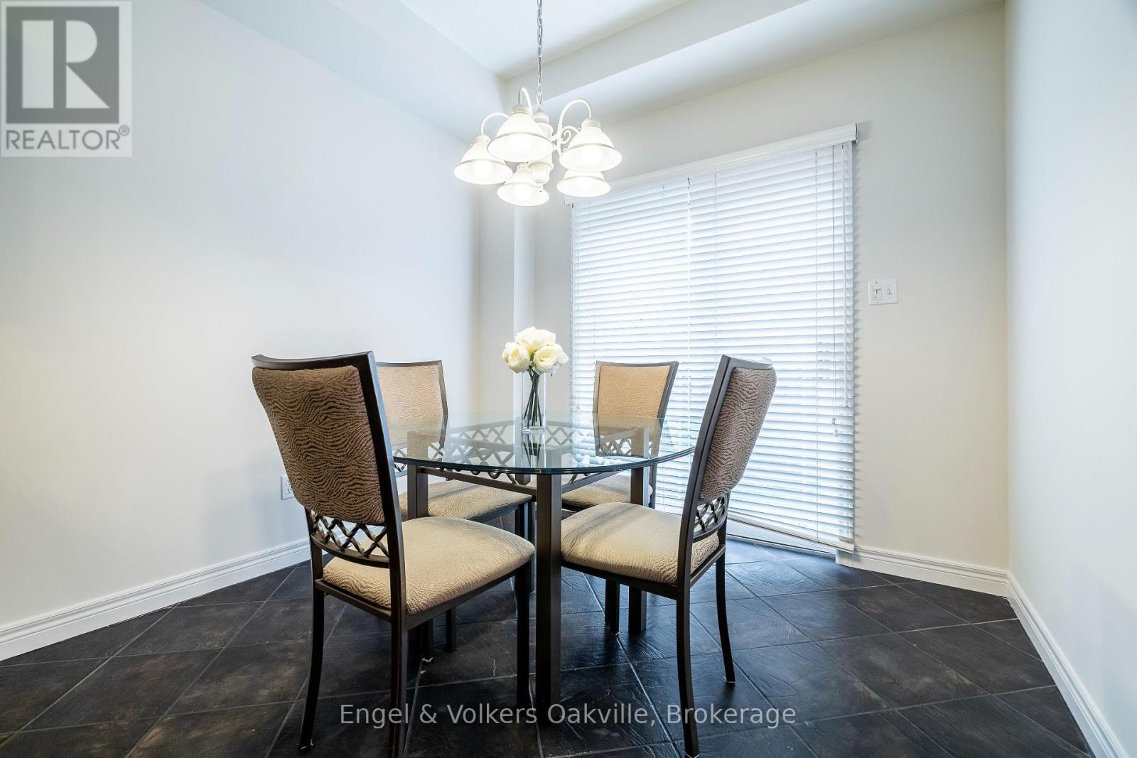 17 - 2169 Orchard Road S, Burlington, Ontario  L7L 7H9 - Photo 13 - W12675464