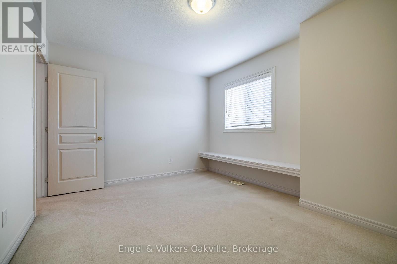17 - 2169 Orchard Road S, Burlington, Ontario  L7L 7H9 - Photo 25 - W12675464