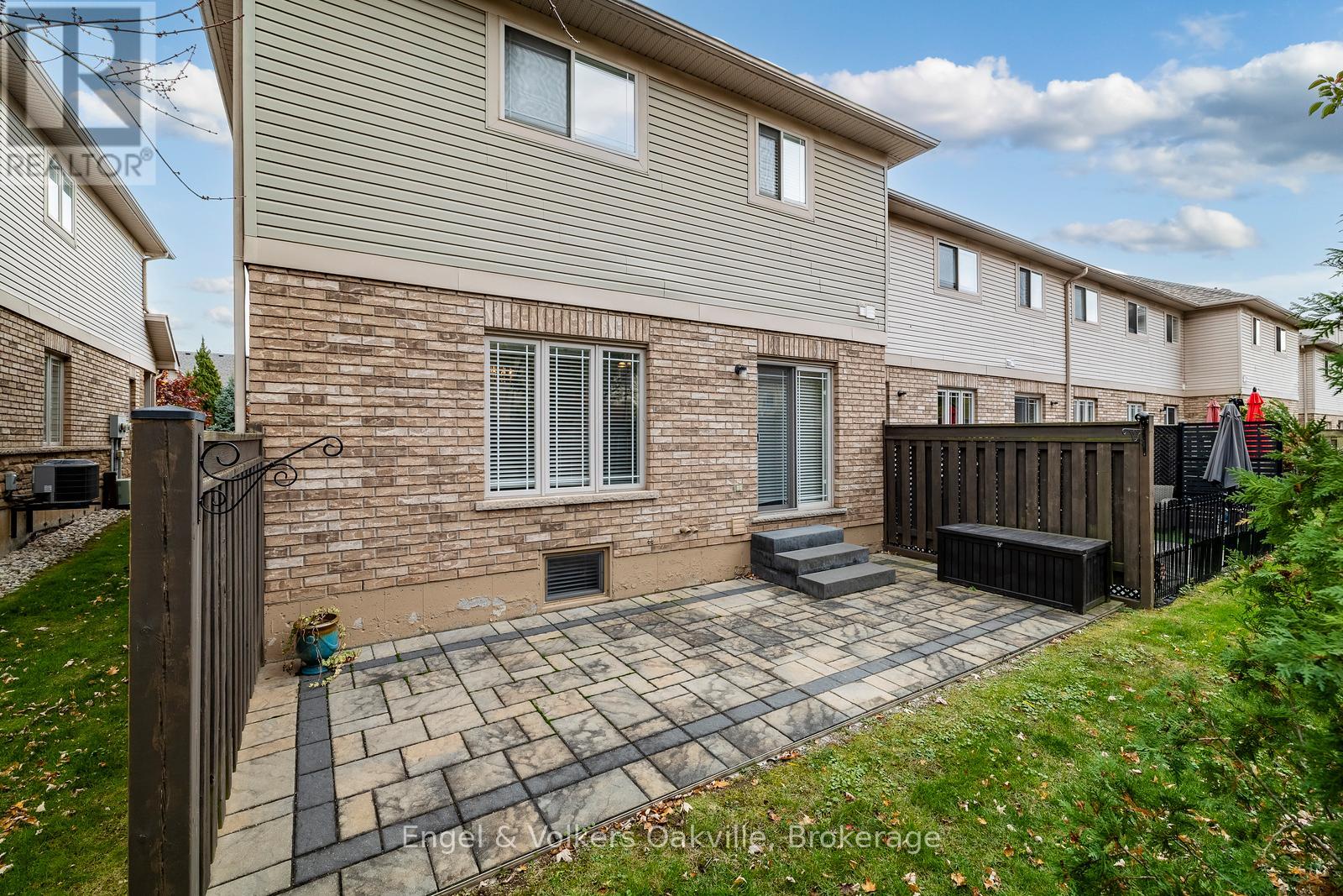 17 - 2169 Orchard Road S, Burlington, Ontario  L7L 7H9 - Photo 38 - W12675464