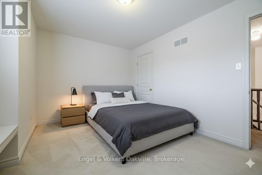 17 - 2169 Orchard Road S, Burlington, Ontario  L7L 7H9 - Photo 40 - W12675464