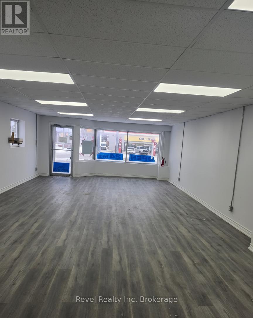 5 - 1009 Algonquin Avenue, North Bay, Ontario P1B 4X9 - Photo 3 - X12675504