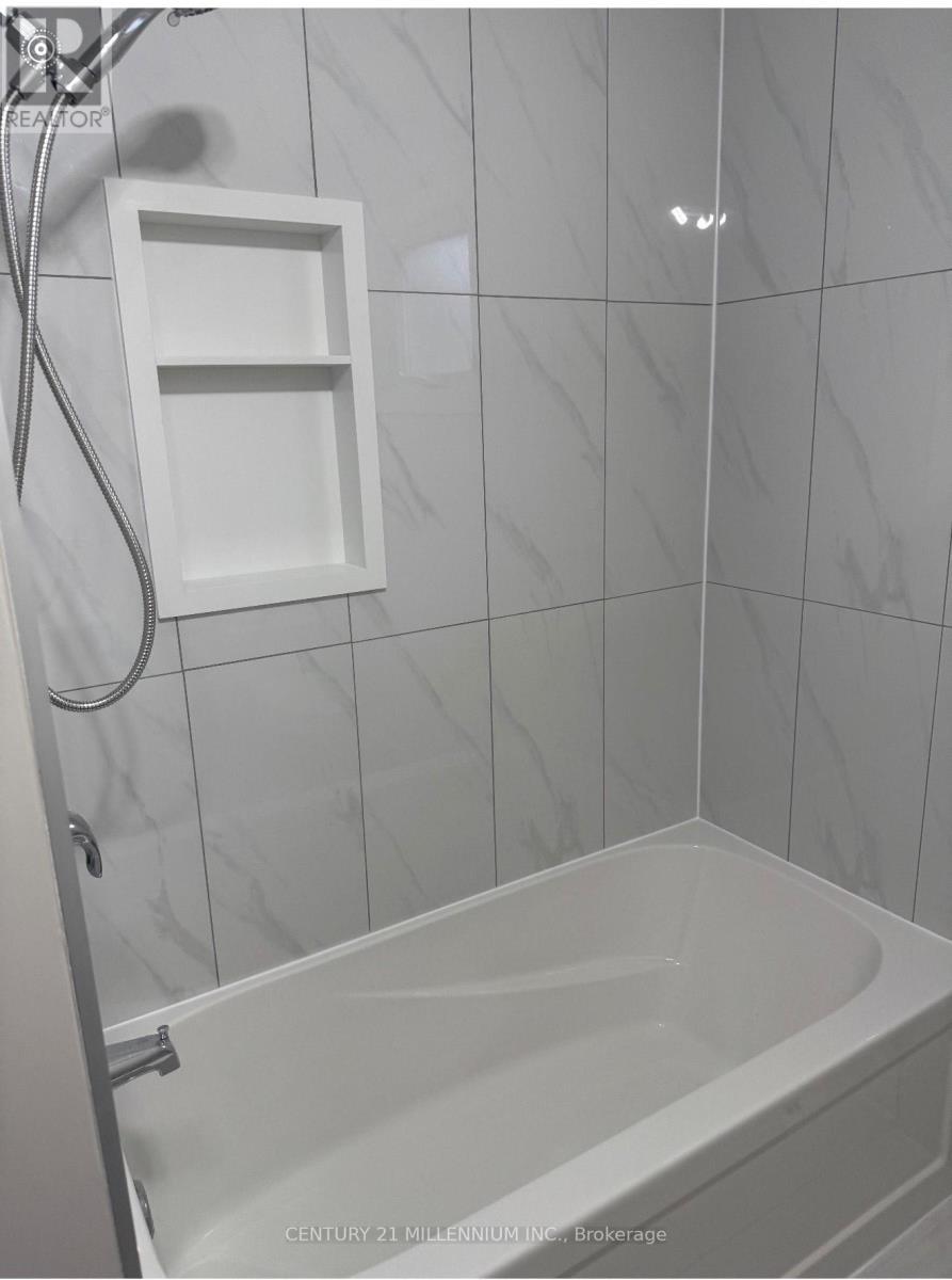 131 Edelwild Drive, Orangeville, Ontario  L9W 3H9 - Photo 8 - W12659632