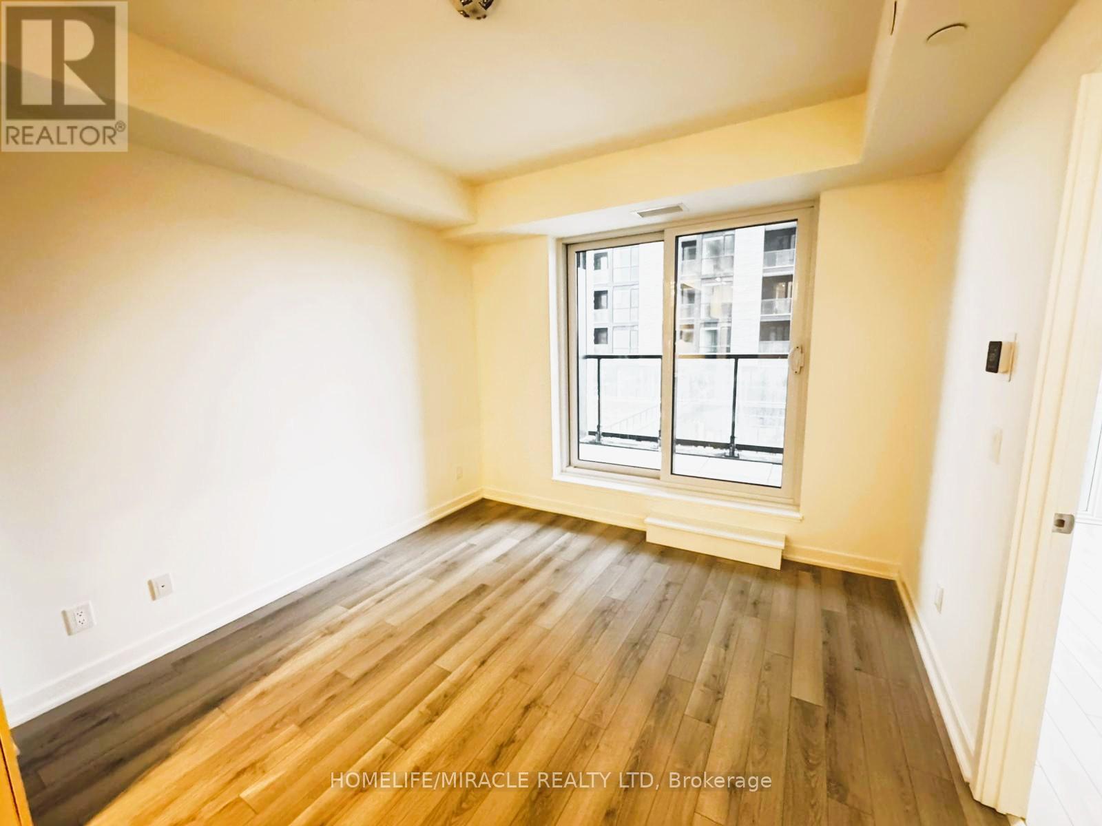 402 - 3071 Trafalgar Road E, Oakville, Ontario  L6H 8C6 - Photo 14 - W12664138