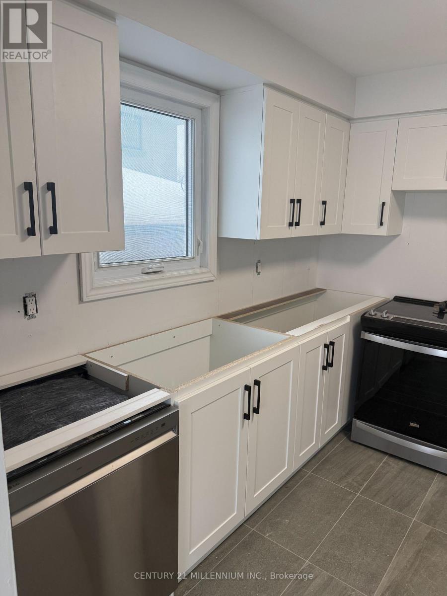 131 Edelwild Drive, Orangeville, Ontario  L9W 3H9 - Photo 10 - W12659632