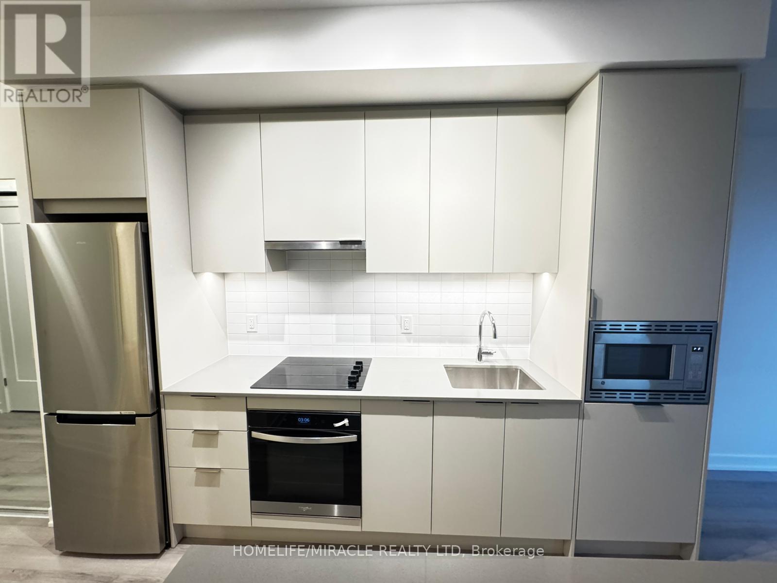 402 - 3071 Trafalgar Road E, Oakville, Ontario  L6H 8C6 - Photo 11 - W12664138