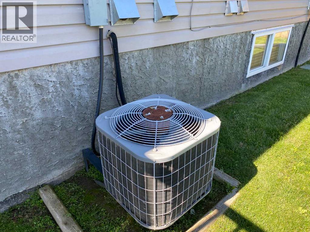 90 Upland Road W, Brooks, Alberta  T1R 0P9 - Photo 27 - A2251110