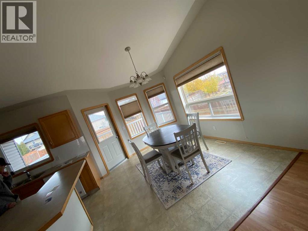 90 Upland Road W, Brooks, Alberta  T1R 0P9 - Photo 5 - A2251110