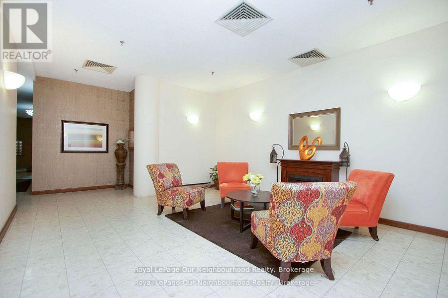 503 - 80 Athol Street E, Oshawa, Ontario  L1H 8B7 - Photo 3 - E12675640