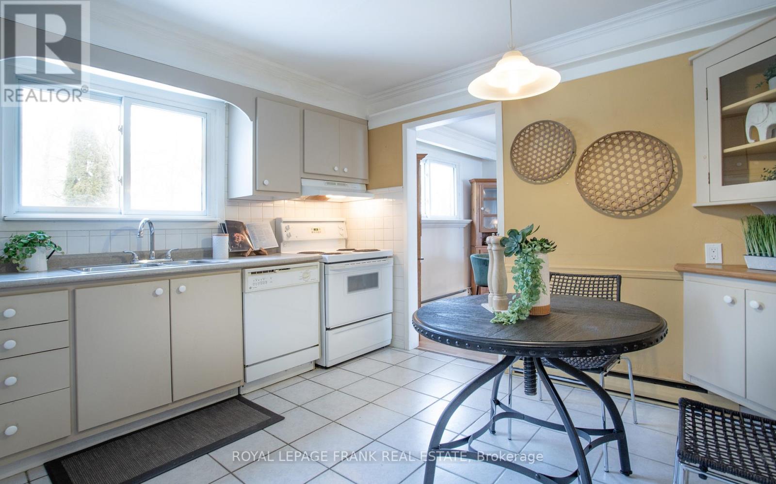 99 Little Avenue, Clarington, Ontario  L1C 1J9 - Photo 21 - E12675682