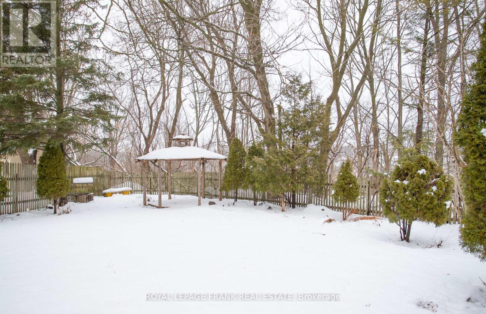 99 Little Avenue, Clarington, Ontario  L1C 1J9 - Photo 8 - E12675682