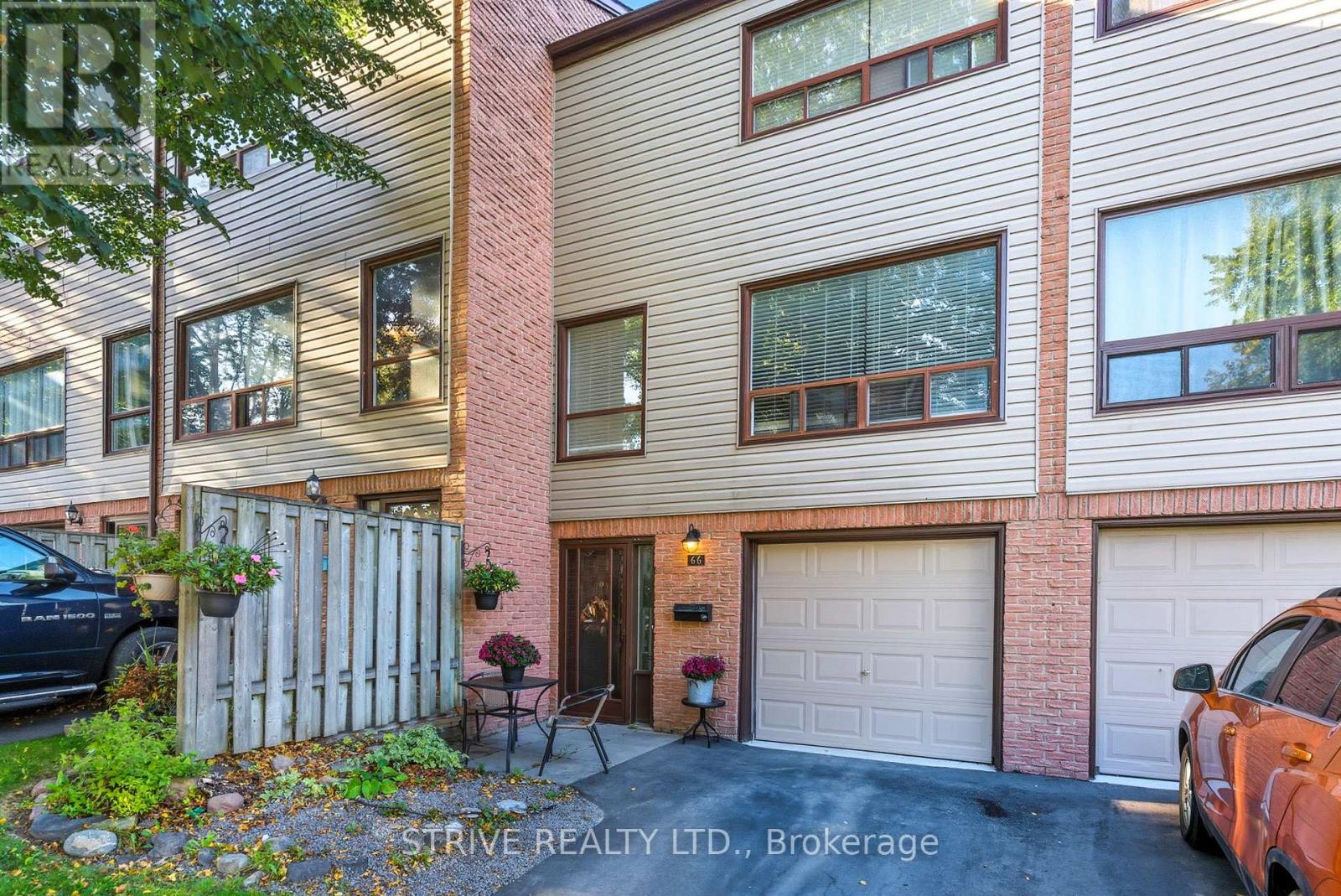 66 Park Lane Circle, Clarington, Ontario  L1B 0K2 - Photo 3 - E12675778