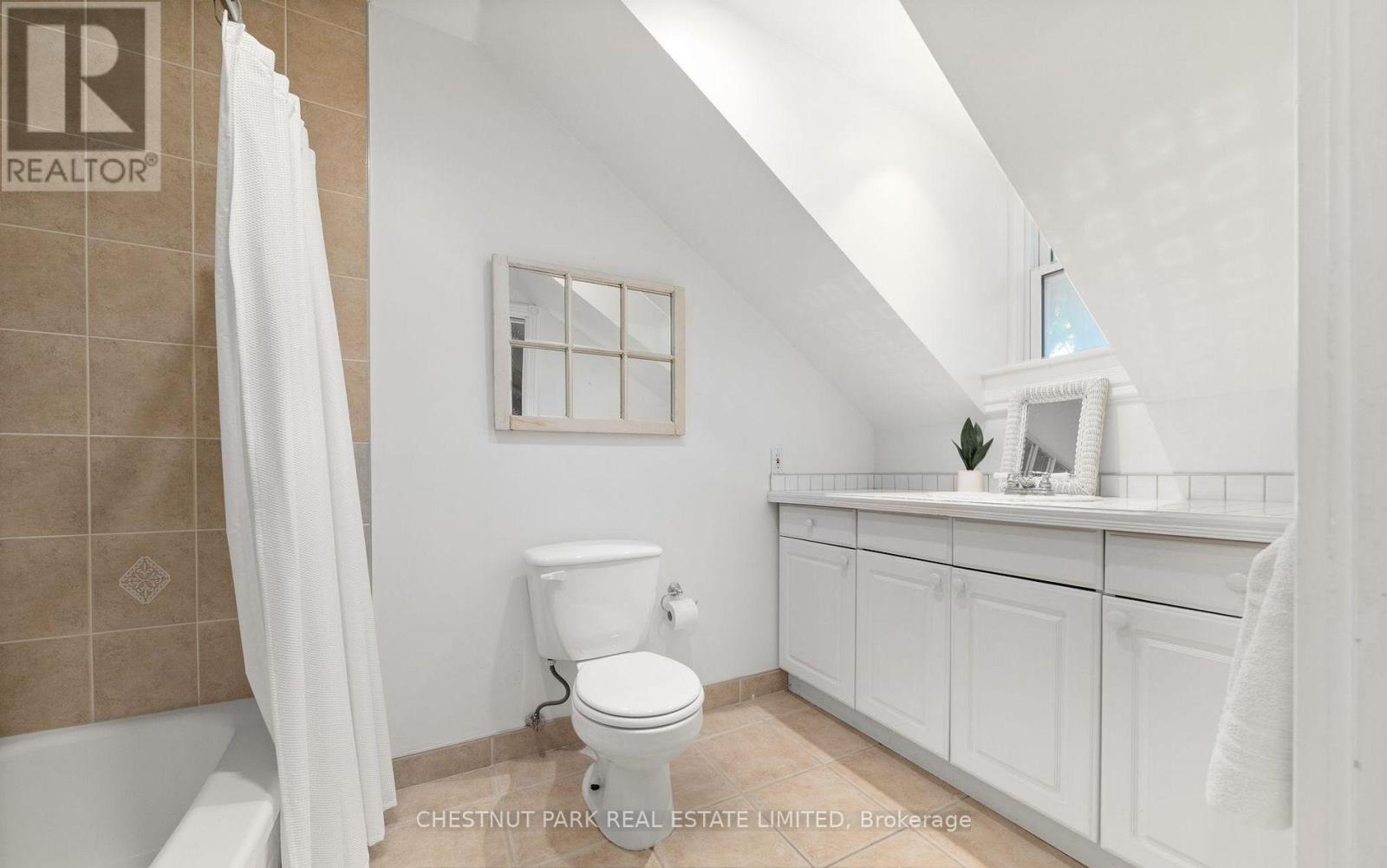 25 Picton Main Street, Prince Edward County, Ontario  K0K 2T0 - Photo 40 - X12675648