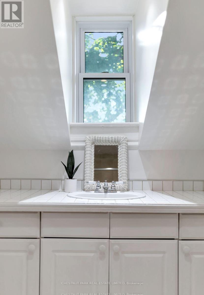 25 Picton Main Street, Prince Edward County, Ontario  K0K 2T0 - Photo 41 - X12675648