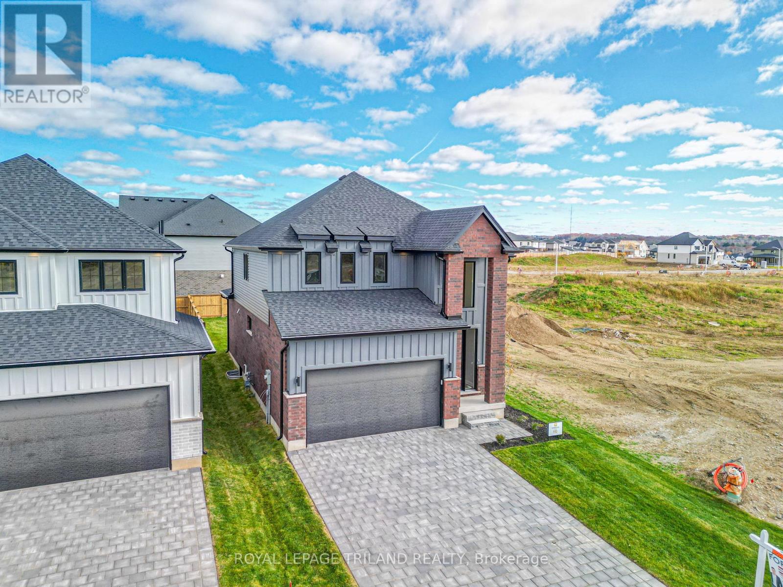 27 Allister Drive, Middlesex Centre, Ontario  N0L 1R0 - Photo 3 - X12675680