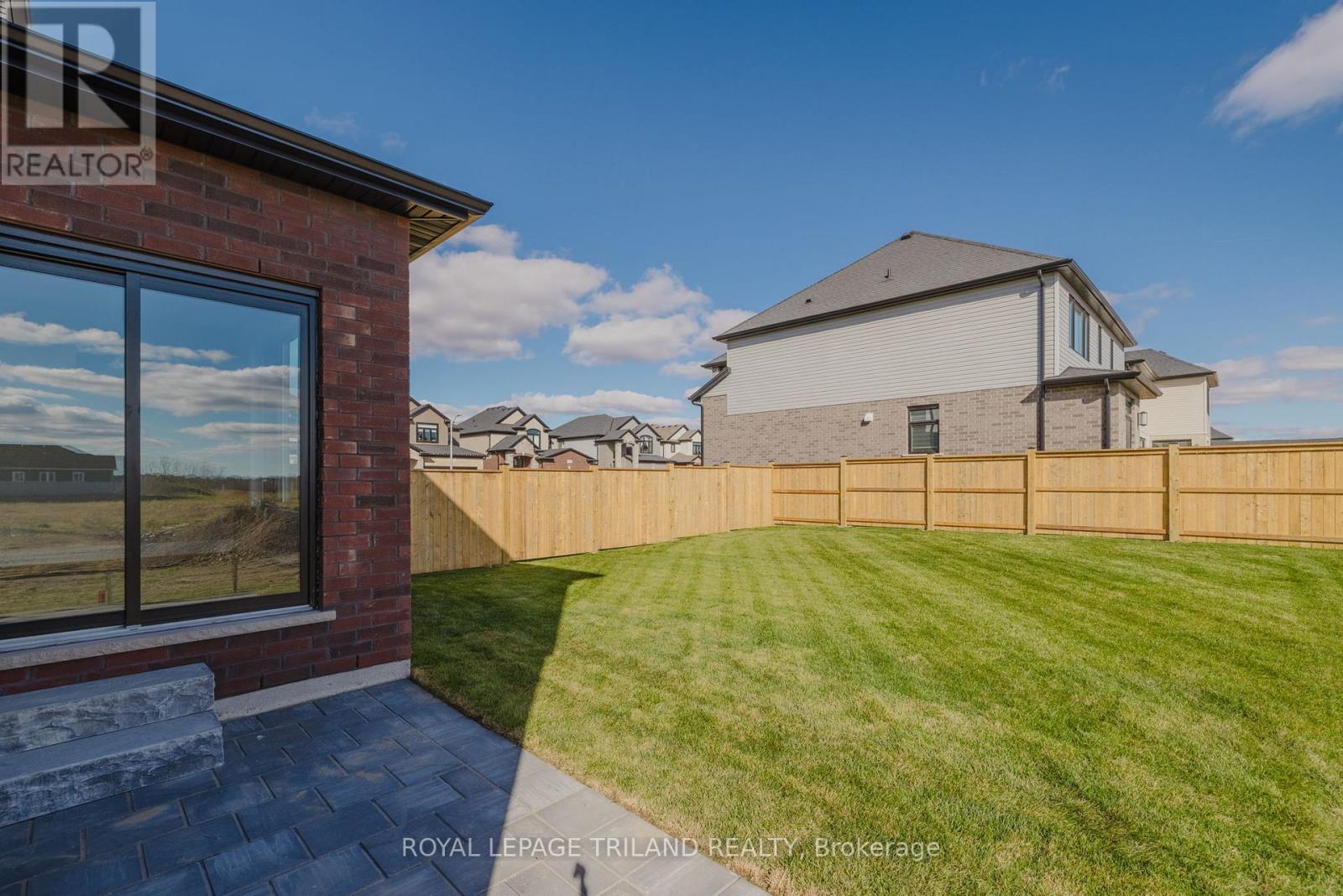 27 Allister Drive, Middlesex Centre, Ontario  N0L 1R0 - Photo 34 - X12675680