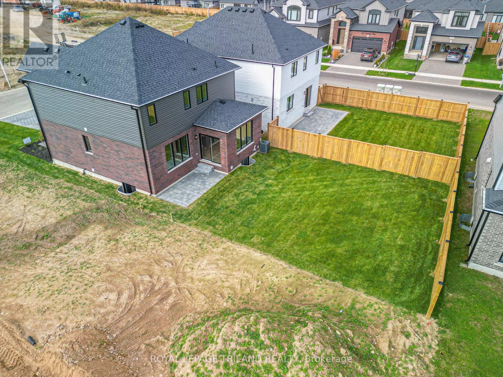 27 Allister Drive, Middlesex Centre, Ontario  N0L 1R0 - Photo 35 - X12675680