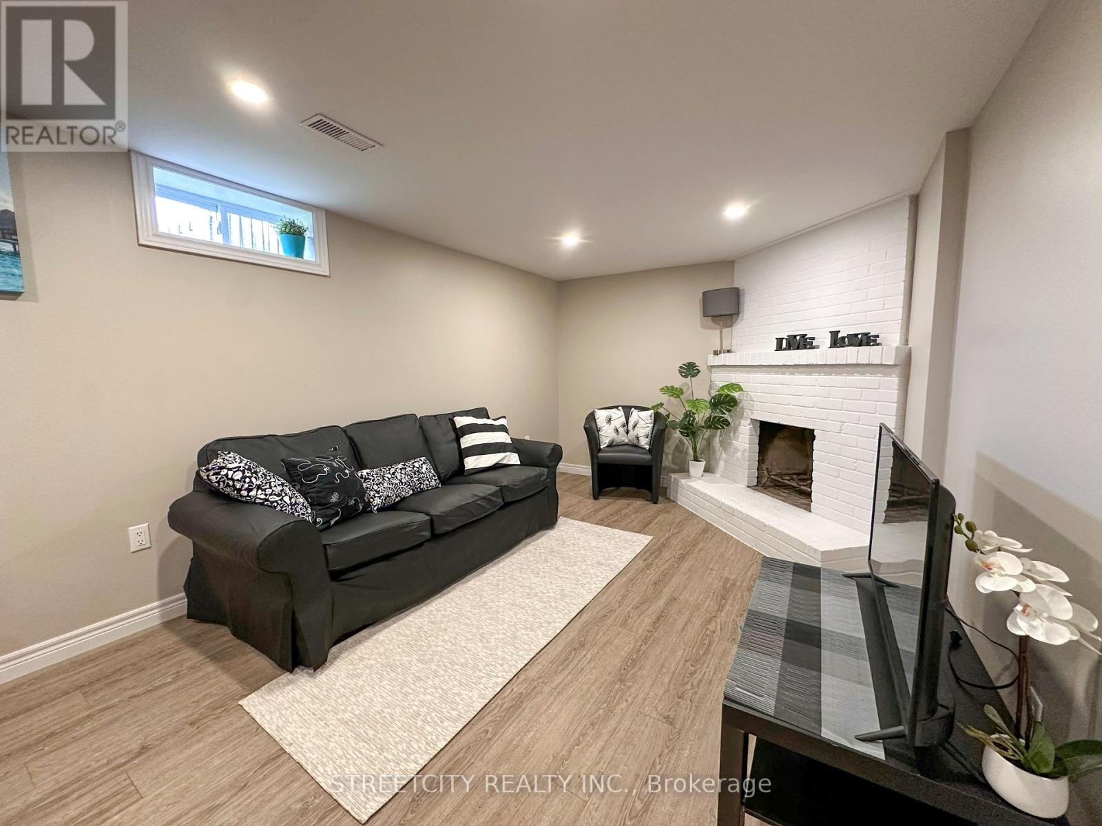 1578 Councillors Street, St. Clair, Ontario  N0N 1H0 - Photo 16 - X12675688