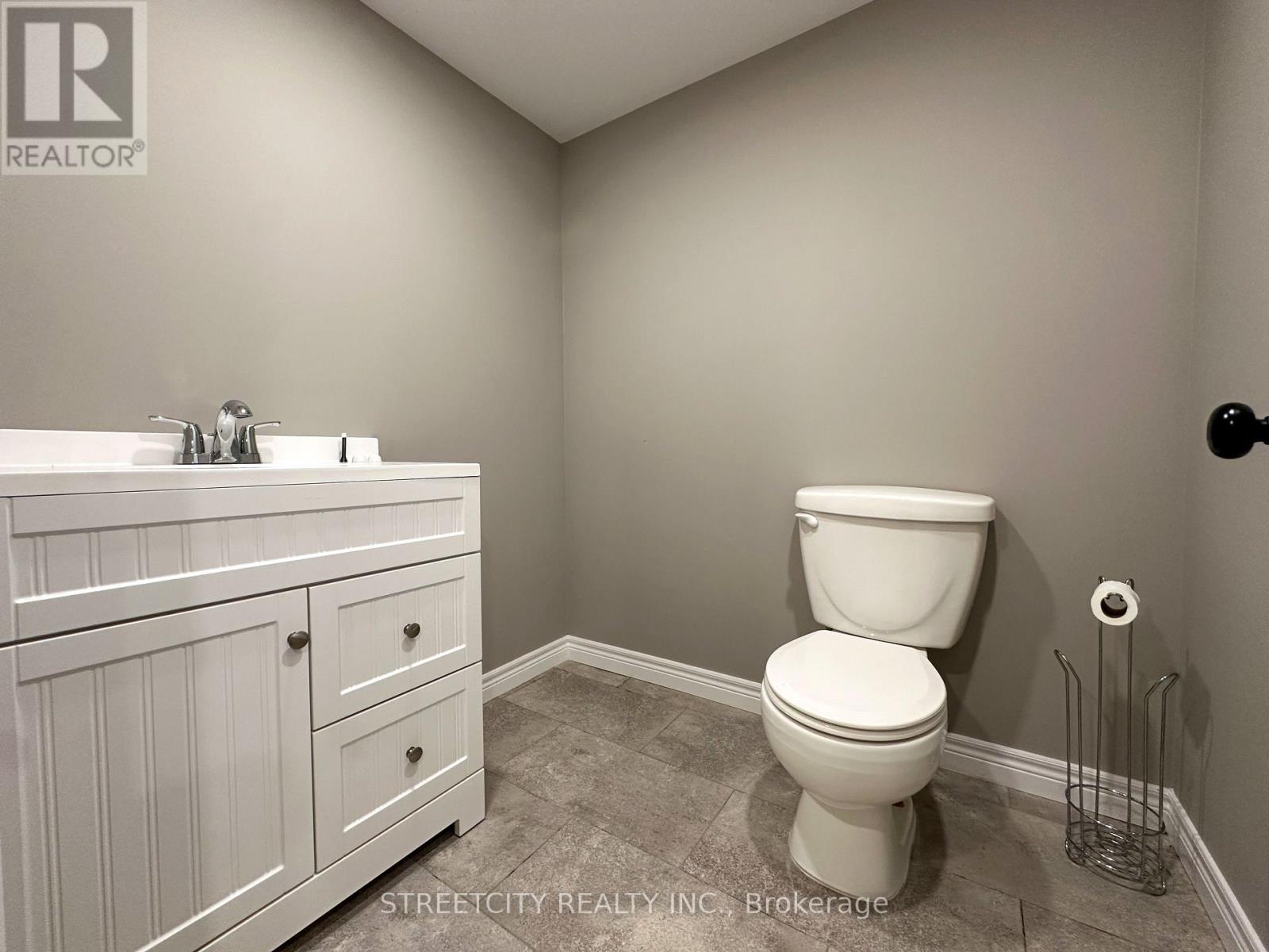 1578 Councillors Street, St. Clair, Ontario  N0N 1H0 - Photo 20 - X12675688