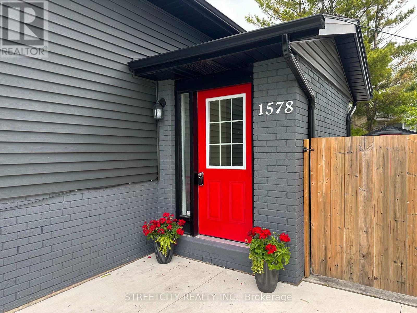 1578 Councillors Street, St. Clair, Ontario  N0N 1H0 - Photo 25 - X12675688