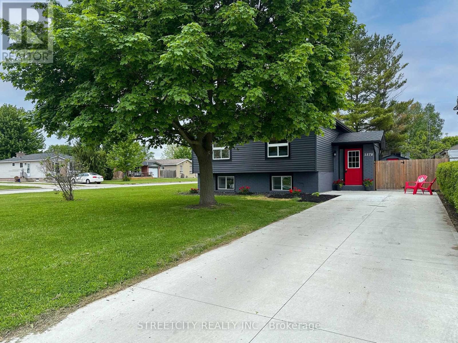 1578 Councillors Street, St. Clair, Ontario  N0N 1H0 - Photo 30 - X12675688