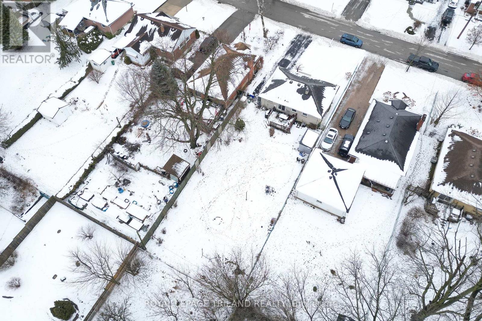 208 Trowbridge Avenue, London South, Ontario  N6J 3M3 - Photo 32 - X12675710