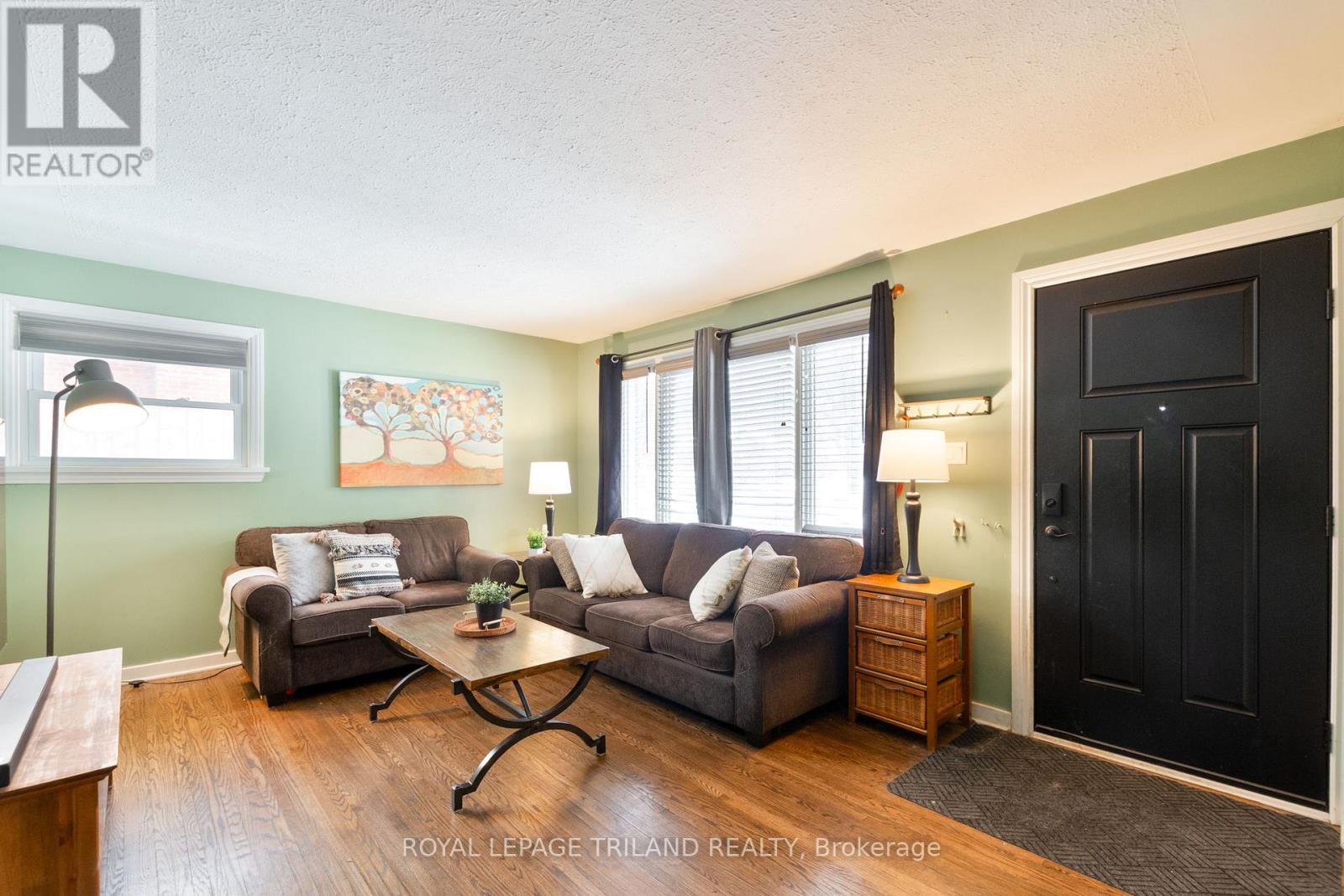 208 Trowbridge Avenue, London South, Ontario  N6J 3M3 - Photo 6 - X12675710