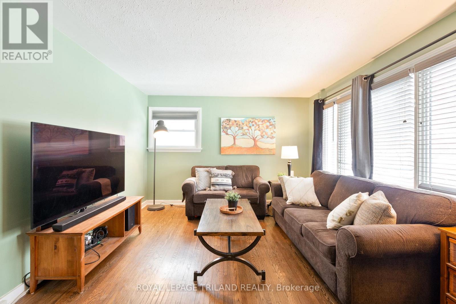 208 Trowbridge Avenue, London South, Ontario  N6J 3M3 - Photo 7 - X12675710