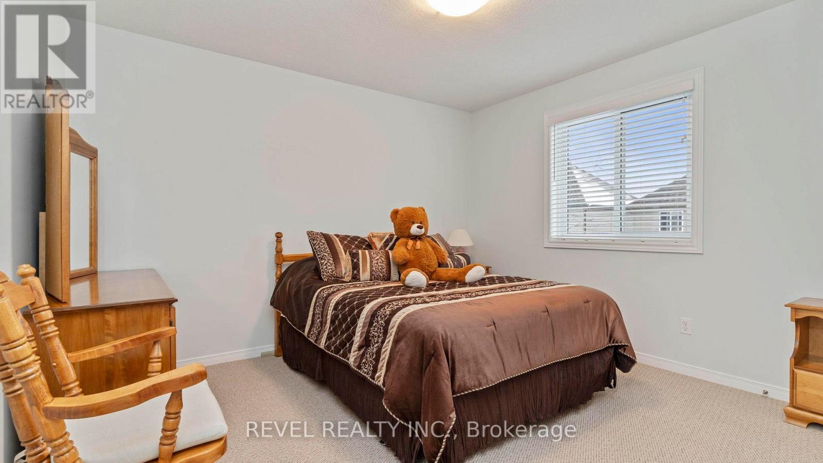 Photo 19 of 37 for 2446 Asima Drive