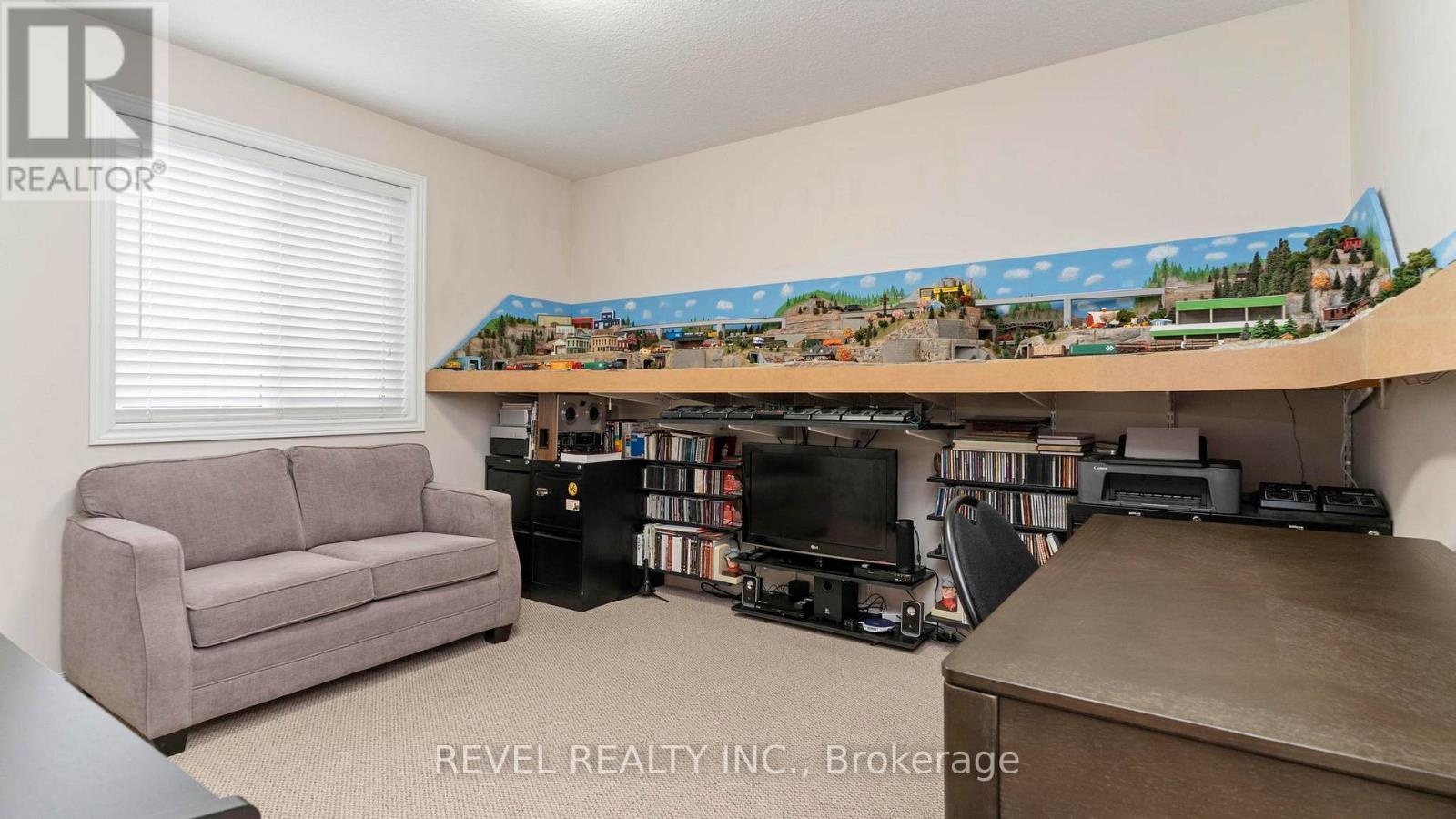 Photo 21 of 37 for 2446 Asima Drive