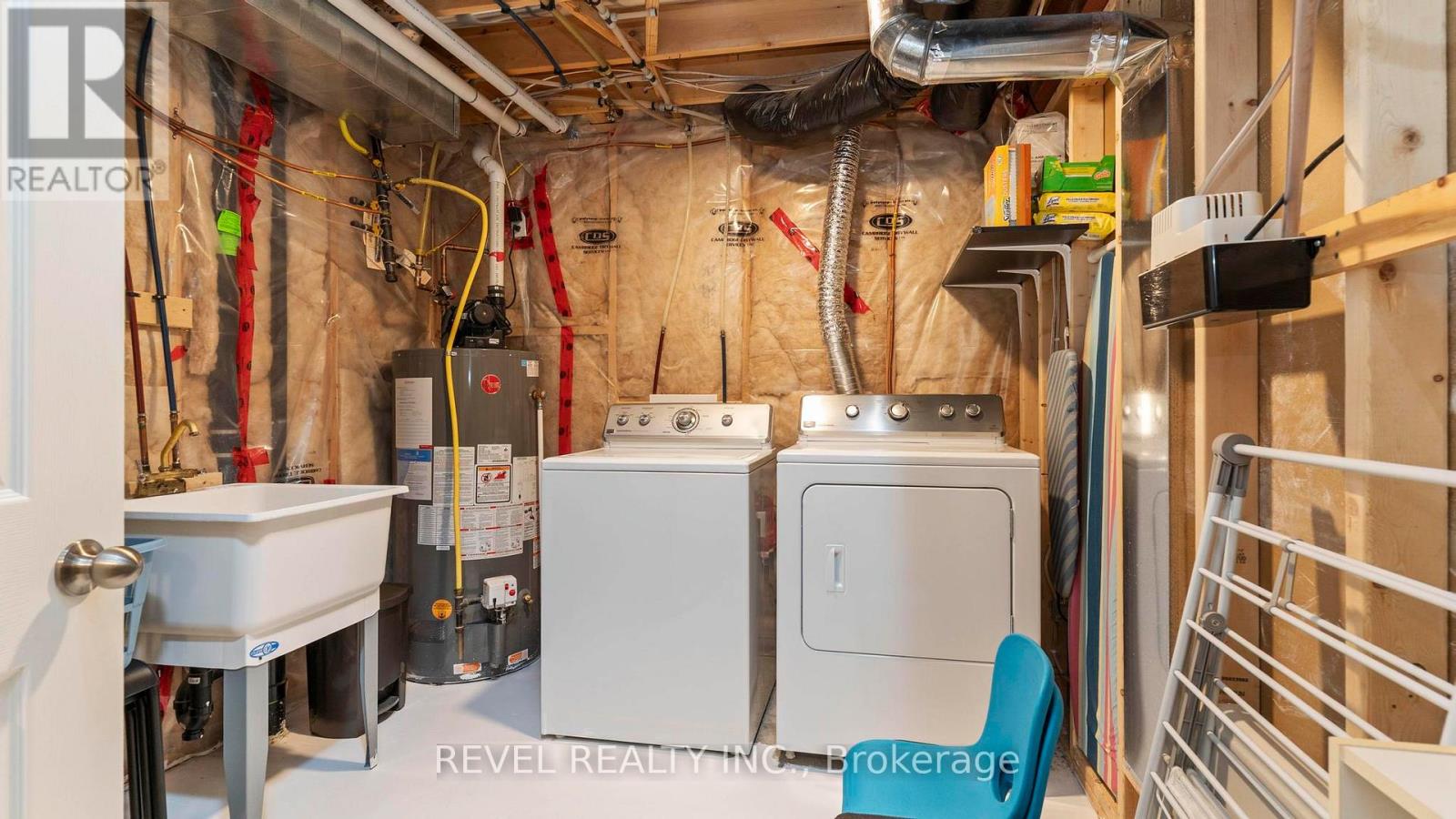 Photo 27 of 37 for 2446 Asima Drive